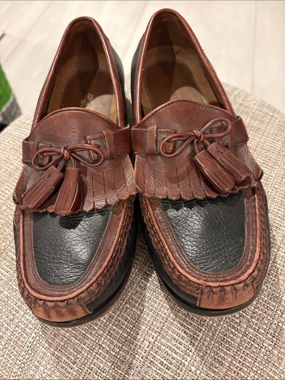 Johnston & Murphy Two-Tone Brown and Black Tassel Kiltie Loafers